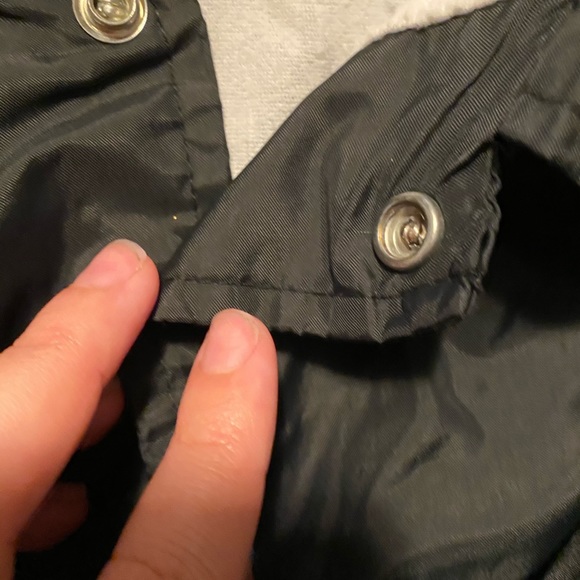 ✨BOGO✨ vintage rain jacket - Picture 4 of 5